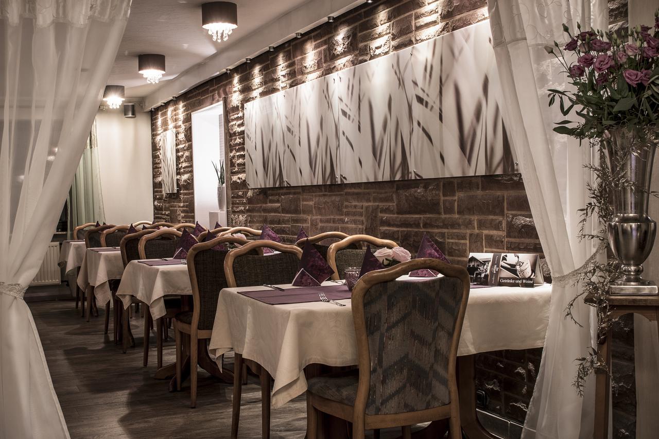 Restaurant Landgasthof Zum Wiesengrund Newel Extérieur photo