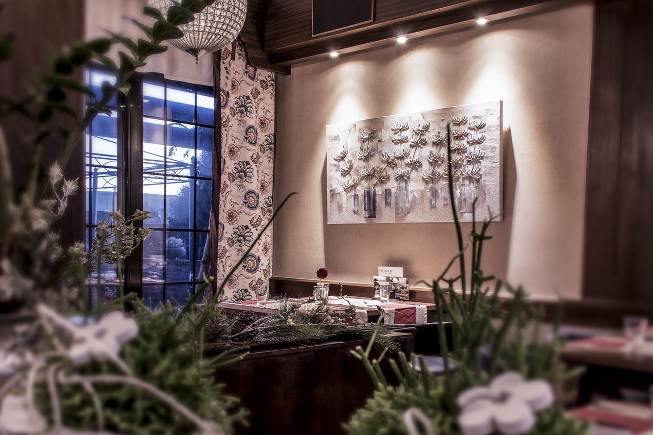 Restaurant Landgasthof Zum Wiesengrund Newel Extérieur photo
