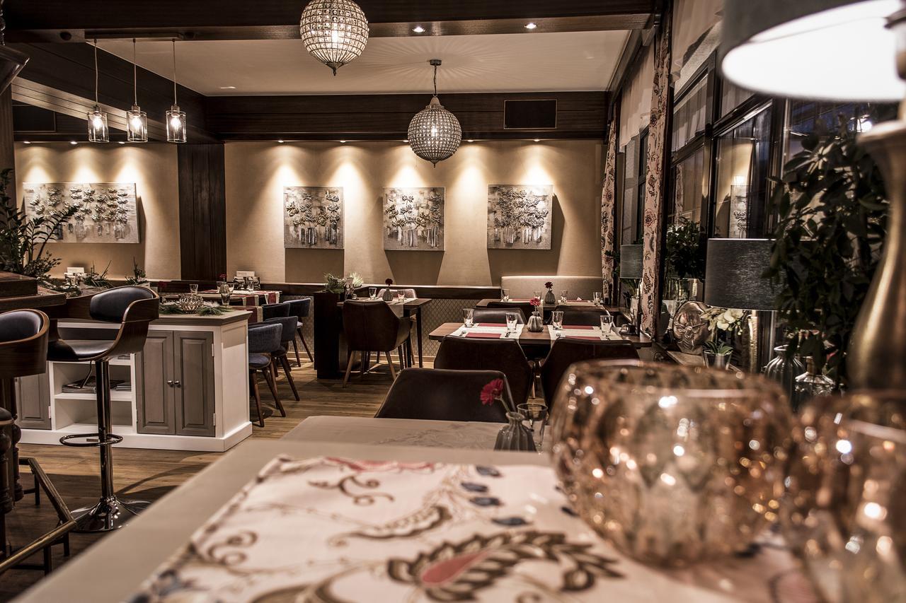 Restaurant Landgasthof Zum Wiesengrund Newel Extérieur photo