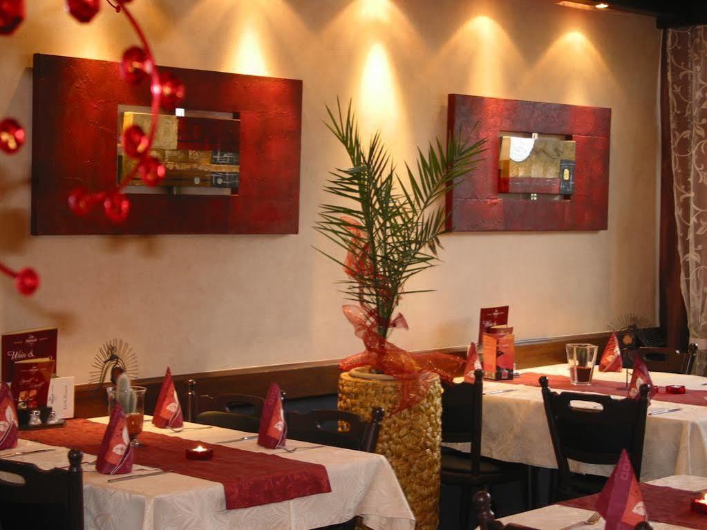 Restaurant Landgasthof Zum Wiesengrund Newel Extérieur photo